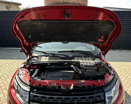 Червоний Ленд Ровер Рендж Ровер Евок, об'ємом двигуна 2.18 л та пробігом 191 тис. км за 19100 $, фото 14 на Automoto.ua