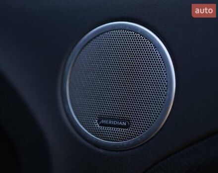 Красный Ленд Ровер Рендж Ровер Эвок, объемом двигателя 2 л и пробегом 146 тыс. км за 18500 $, фото 18 на Automoto.ua