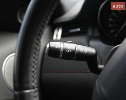 Червоний Ленд Ровер Рендж Ровер Евок, об'ємом двигуна 2 л та пробігом 133 тис. км за 19300 $, фото 19 на Automoto.ua