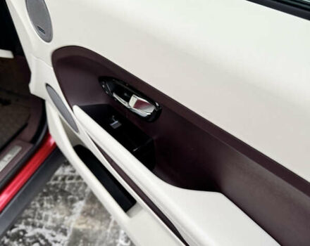 Красный Ленд Ровер Рендж Ровер Эвок, объемом двигателя 2 л и пробегом 210 тыс. км за 15000 $, фото 17 на Automoto.ua