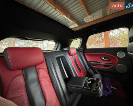 Червоний Ленд Ровер Рендж Ровер Евок, об'ємом двигуна 2 л та пробігом 133 тис. км за 20000 $, фото 19 на Automoto.ua
