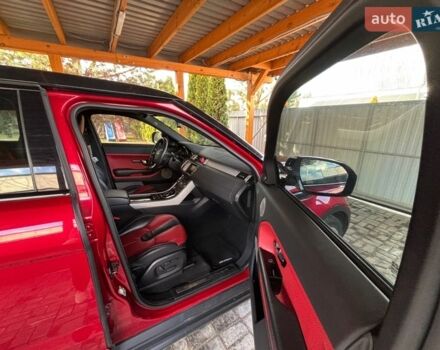 Червоний Ленд Ровер Рендж Ровер Евок, об'ємом двигуна 2 л та пробігом 133 тис. км за 20000 $, фото 20 на Automoto.ua