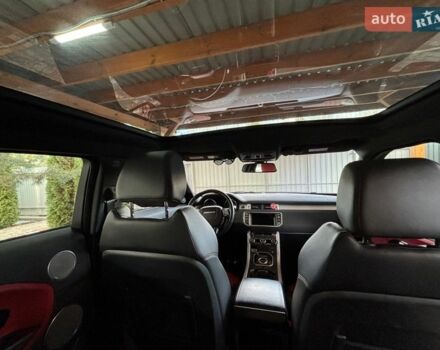 Червоний Ленд Ровер Рендж Ровер Евок, об'ємом двигуна 2 л та пробігом 133 тис. км за 20000 $, фото 16 на Automoto.ua