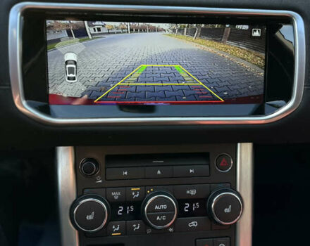 Красный Ленд Ровер Рендж Ровер Эвок, объемом двигателя 2.2 л и пробегом 185 тыс. км за 15400 $, фото 41 на Automoto.ua