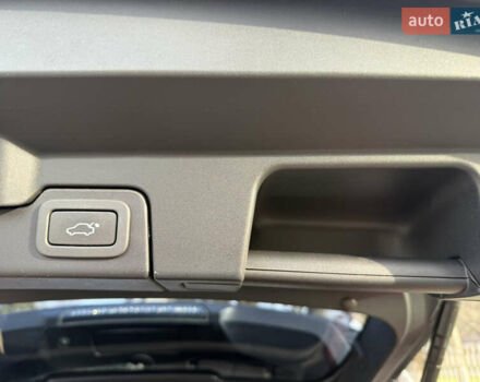 Красный Ленд Ровер Рендж Ровер Эвок, объемом двигателя 2.2 л и пробегом 176 тыс. км за 15900 $, фото 20 на Automoto.ua