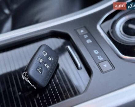 Красный Ленд Ровер Рендж Ровер Эвок, объемом двигателя 2 л и пробегом 125 тыс. км за 15700 $, фото 27 на Automoto.ua