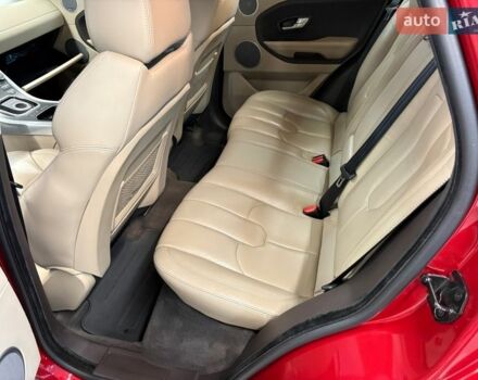 Червоний Ленд Ровер Рендж Ровер Евок, об'ємом двигуна 2.18 л та пробігом 107 тис. км за 22000 $, фото 19 на Automoto.ua