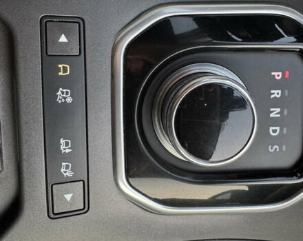 Червоний Ленд Ровер Рендж Ровер Евок, об'ємом двигуна 2.18 л та пробігом 285 тис. км за 16000 $, фото 15 на Automoto.ua