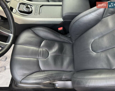 Красный Ленд Ровер Рендж Ровер Эвок, объемом двигателя 2.2 л и пробегом 176 тыс. км за 15900 $, фото 13 на Automoto.ua