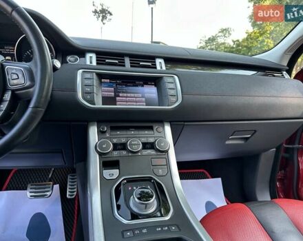 Красный Ленд Ровер Рендж Ровер Эвок, объемом двигателя 2.18 л и пробегом 139 тыс. км за 19777 $, фото 26 на Automoto.ua