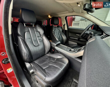 Червоний Ленд Ровер Рендж Ровер Евок, об'ємом двигуна 2.18 л та пробігом 171 тис. км за 15500 $, фото 10 на Automoto.ua