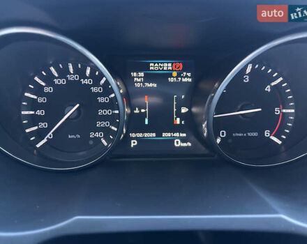 Червоний Ленд Ровер Рендж Ровер Евок, об'ємом двигуна 2.2 л та пробігом 209 тис. км за 16900 $, фото 27 на Automoto.ua