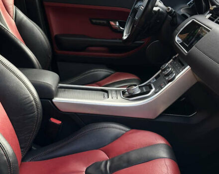 Красный Ленд Ровер Рендж Ровер Эвок, объемом двигателя 2.2 л и пробегом 185 тыс. км за 15400 $, фото 31 на Automoto.ua