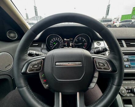 Червоний Ленд Ровер Рендж Ровер Евок, об'ємом двигуна 2.18 л та пробігом 171 тис. км за 15500 $, фото 13 на Automoto.ua