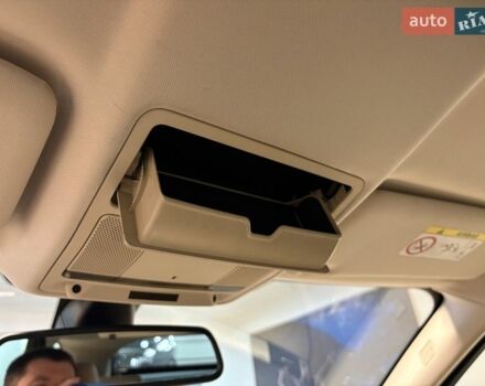 Червоний Ленд Ровер Рендж Ровер Евок, об'ємом двигуна 2.18 л та пробігом 107 тис. км за 22000 $, фото 17 на Automoto.ua