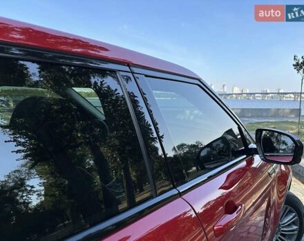 Красный Ленд Ровер Рендж Ровер Эвок, объемом двигателя 2.18 л и пробегом 139 тыс. км за 19777 $, фото 1 на Automoto.ua