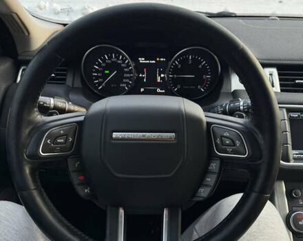 Червоний Ленд Ровер Рендж Ровер Евок, об'ємом двигуна 2.18 л та пробігом 285 тис. км за 16000 $, фото 12 на Automoto.ua