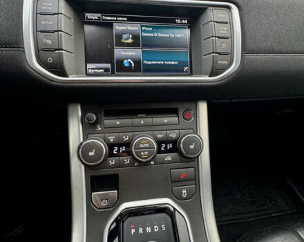 Червоний Ленд Ровер Рендж Ровер Евок, об'ємом двигуна 2.18 л та пробігом 171 тис. км за 15500 $, фото 16 на Automoto.ua