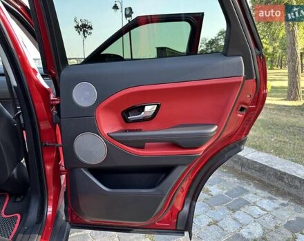 Красный Ленд Ровер Рендж Ровер Эвок, объемом двигателя 2.18 л и пробегом 139 тыс. км за 19777 $, фото 48 на Automoto.ua