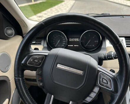 Червоний Ленд Ровер Рендж Ровер Евок, об'ємом двигуна 2.18 л та пробігом 135 тис. км за 19000 $, фото 8 на Automoto.ua