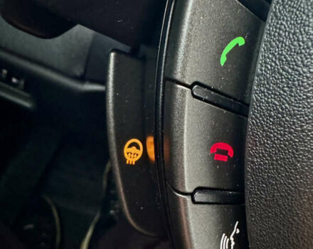 Червоний Ленд Ровер Рендж Ровер Евок, об'ємом двигуна 2.18 л та пробігом 171 тис. км за 15500 $, фото 14 на Automoto.ua