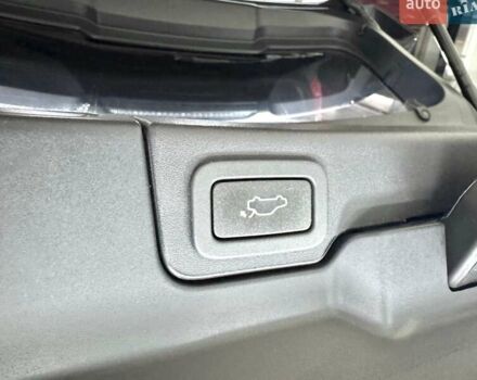 Червоний Ленд Ровер Рендж Ровер Евок, об'ємом двигуна 2.18 л та пробігом 91 тис. км за 18300 $, фото 41 на Automoto.ua