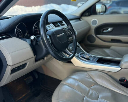 Червоний Ленд Ровер Рендж Ровер Евок, об'ємом двигуна 2.2 л та пробігом 209 тис. км за 16900 $, фото 13 на Automoto.ua