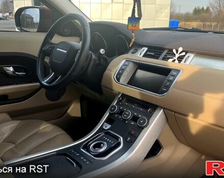 Червоний Ленд Ровер Рендж Ровер Евок, об'ємом двигуна 2.2 л та пробігом 90 тис. км за 23800 $, фото 9 на Automoto.ua