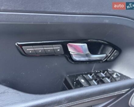 Красный Ленд Ровер Рендж Ровер Эвок, объемом двигателя 2 л и пробегом 125 тыс. км за 15700 $, фото 18 на Automoto.ua