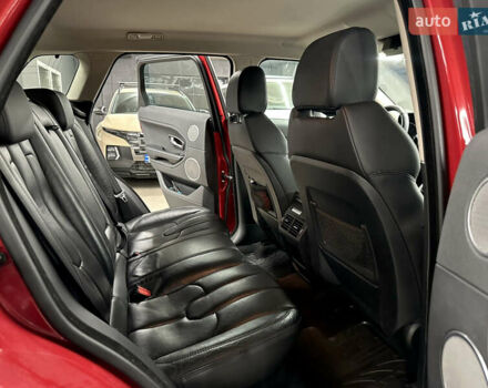 Червоний Ленд Ровер Рендж Ровер Евок, об'ємом двигуна 2.18 л та пробігом 167 тис. км за 15900 $, фото 21 на Automoto.ua