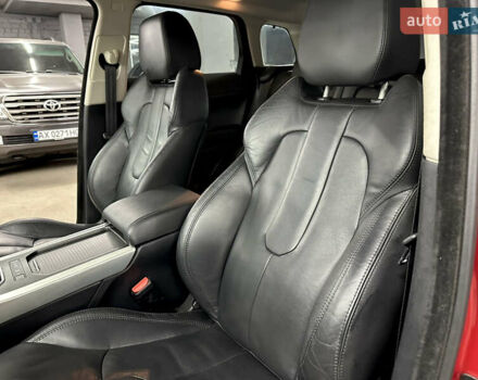 Червоний Ленд Ровер Рендж Ровер Евок, об'ємом двигуна 2.18 л та пробігом 167 тис. км за 15900 $, фото 12 на Automoto.ua