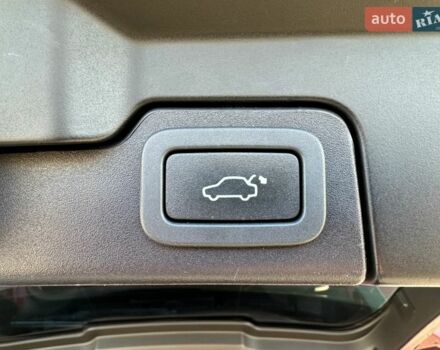 Червоний Ленд Ровер Рендж Ровер Евок, об'ємом двигуна 2.18 л та пробігом 151 тис. км за 17950 $, фото 35 на Automoto.ua