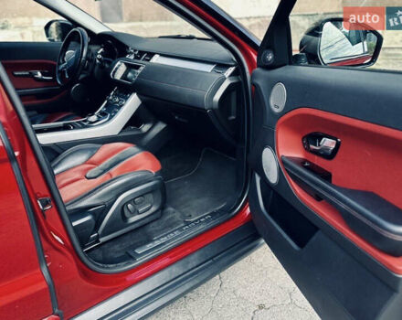 Красный Ленд Ровер Рендж Ровер Эвок, объемом двигателя 2.18 л и пробегом 146 тыс. км за 19500 $, фото 17 на Automoto.ua