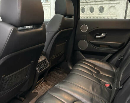 Красный Ленд Ровер Рендж Ровер Эвок, объемом двигателя 2 л и пробегом 151 тыс. км за 15600 $, фото 5 на Automoto.ua