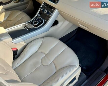 Червоний Ленд Ровер Рендж Ровер Евок, об'ємом двигуна 2.18 л та пробігом 151 тис. км за 17950 $, фото 25 на Automoto.ua