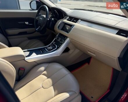 Красный Ленд Ровер Рендж Ровер Эвок, объемом двигателя 2 л и пробегом 100 тыс. км за 16999 $, фото 5 на Automoto.ua