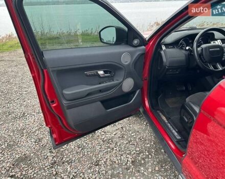 Червоний Ленд Ровер Рендж Ровер Евок, об'ємом двигуна 2 л та пробігом 84 тис. км за 15700 $, фото 10 на Automoto.ua