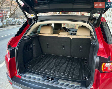 Красный Ленд Ровер Рендж Ровер Эвок, объемом двигателя 2 л и пробегом 90 тыс. км за 18000 $, фото 28 на Automoto.ua