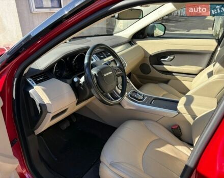 Красный Ленд Ровер Рендж Ровер Эвок, объемом двигателя 2.2 л и пробегом 156 тыс. км за 27000 $, фото 7 на Automoto.ua