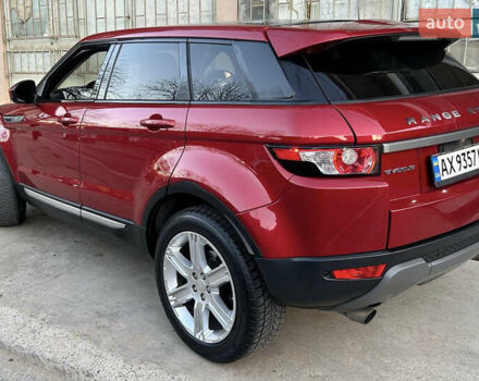Красный Ленд Ровер Рендж Ровер Эвок, объемом двигателя 2 л и пробегом 90 тыс. км за 18000 $, фото 3 на Automoto.ua