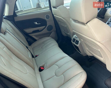 Красный Ленд Ровер Рендж Ровер Эвок, объемом двигателя 2 л и пробегом 90 тыс. км за 18000 $, фото 17 на Automoto.ua