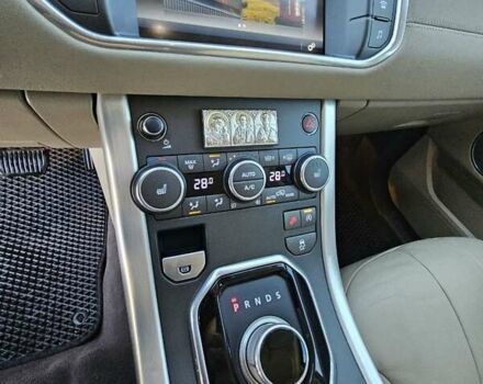 Красный Ленд Ровер Рендж Ровер Эвок, объемом двигателя 2.18 л и пробегом 165 тыс. км за 17900 $, фото 52 на Automoto.ua