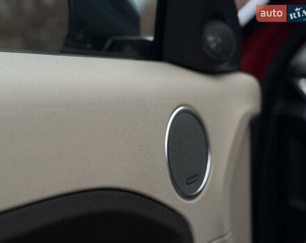 Красный Ленд Ровер Рендж Ровер Эвок, объемом двигателя 2 л и пробегом 192 тыс. км за 16350 $, фото 11 на Automoto.ua