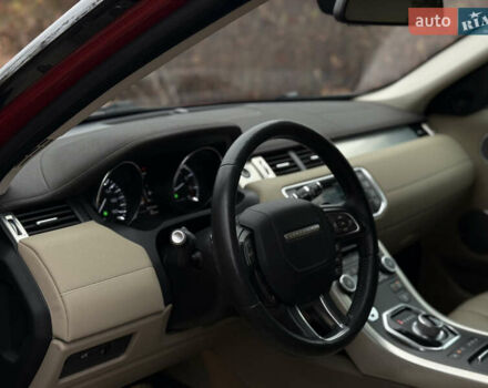 Красный Ленд Ровер Рендж Ровер Эвок, объемом двигателя 2 л и пробегом 192 тыс. км за 16350 $, фото 5 на Automoto.ua