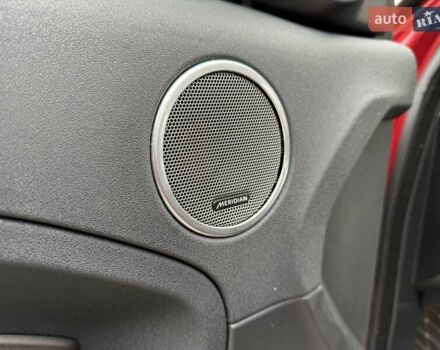 Красный Ленд Ровер Рендж Ровер Эвок, объемом двигателя 2 л и пробегом 84 тыс. км за 15800 $, фото 22 на Automoto.ua