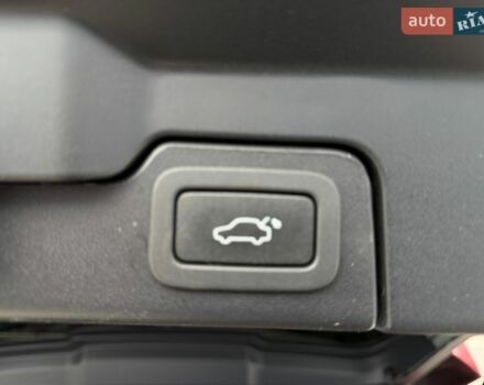 Красный Ленд Ровер Рендж Ровер Эвок, объемом двигателя 2 л и пробегом 100 тыс. км за 16999 $, фото 20 на Automoto.ua