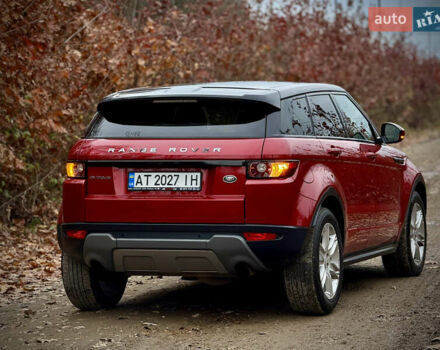 Красный Ленд Ровер Рендж Ровер Эвок, объемом двигателя 2 л и пробегом 192 тыс. км за 16350 $, фото 4 на Automoto.ua