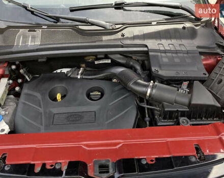 Червоний Ленд Ровер Рендж Ровер Евок, об'ємом двигуна 2 л та пробігом 147 тис. км за 20000 $, фото 15 на Automoto.ua