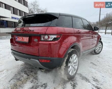 Красный Ленд Ровер Рендж Ровер Эвок, объемом двигателя 2 л и пробегом 84 тыс. км за 15800 $, фото 4 на Automoto.ua