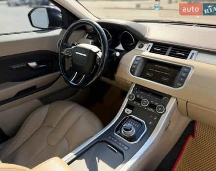 Красный Ленд Ровер Рендж Ровер Эвок, объемом двигателя 2 л и пробегом 100 тыс. км за 16999 $, фото 10 на Automoto.ua